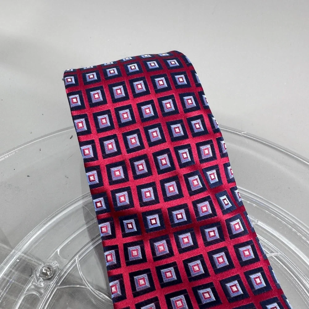 Tommy Hilfiger Mens Silk Necktie Geometric Square Pattern Red Blue Burgundy